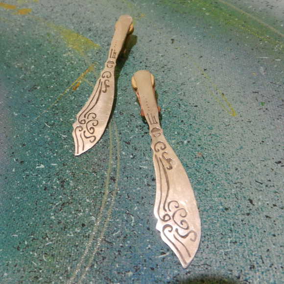 Vintage Jewelry - VTG Contempo pewter clip earrings silver pewter tone knife utensil pirate flair